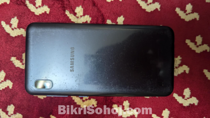 Samsung galaxy A10. 2/32